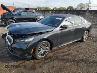 2024 BMW 5 Series 530i with VIN WBA43FJ01RCS37826, listed as a Copart auction lot 88346425 with 19,283 mi miles and Clean Title. Bid and sale history available at carsss.com. Image 1.