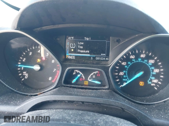 2015 Ford Escape Titanium with VIN 1FMCU9J9XFUB46843, listed as a IAAI auction lot 41800938 with 91,034 mi miles. Bid and sale history available at carsss.com. Image 7.