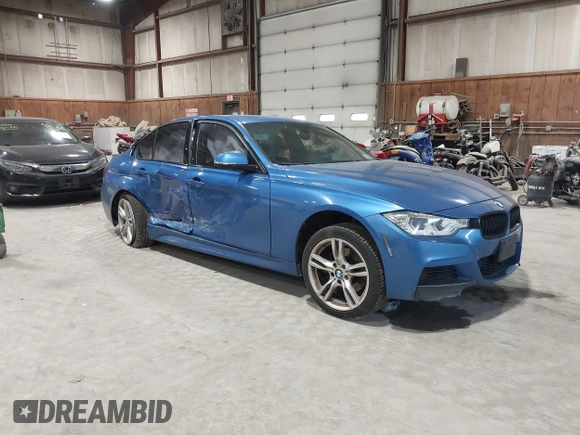 2014 BMW 3 Series 328i xDrive with VIN WBA3B5C5XEP652454, listed as a IAAI auction lot 41949889 with 176,011 mi miles. Bid and sale history available at carsss.com. Image 1.