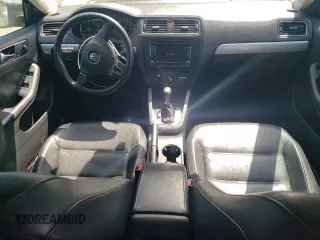 2013 Volkswagen Jetta SE with VIN 3VWDP7AJ5DM355176, listed as a Copart auction lot 60324525 with 192,226 mi miles and Salvage title. Bid and sale history available at DreamBid. Image 8.