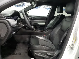2023 Jeep Compass Latitude with VIN 3C4NJDBN4PT552987, listed as a Copart auction lot 62594125 with 68,241 mi miles and Clean title. Bid and sale history available at DreamBid. Image 7.