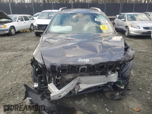 2018 Jeep Cherokee Latitude Plus with VIN 1C4PJMLXXJD547637, listed as a Copart auction lot 86063784 with Not provided miles and Salvage title. Bid and sale history available at DreamBid. Image 5.