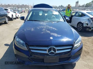 2016 Mercedes-Benz C 300 with VIN 55SWF4JB7GU146373, listed as a IAAI auction lot 40029926 with 191,650 mi miles and . Bid and sale history available at carsss.com. Image 11.