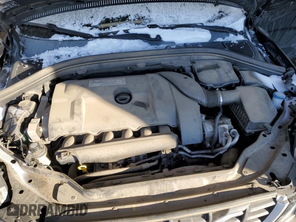 2013 Volvo XC60 T6 z VIN YV4902DZ5D2445725, wystawiony jako Copart lot #41886585 z przebiegiem 96 094 mil mil oraz Szkoda całkowita • Salvage title. Historia ofert i sprzedaży dostępna na DreamBid. Obrazek 14.