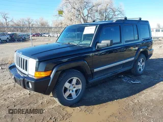 2010 Jeep Commander Sport z VIN 1J4RG4GK4AC158319, wystawiony jako IAAI lot #41824621 z przebiegiem 63 061 mil mil oraz . Historia ofert i sprzedaży dostępna na DreamBid. Obrazek 2.