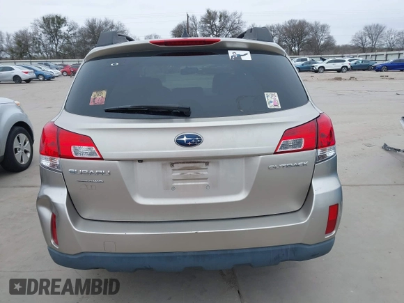 2014 Subaru Outback 2.5i Limited with VIN 4S4BRCLC7E3293659, listed as a IAAI auction lot 41642983 with 137,752 mi miles. Bid and sale history available at carsss.com. Image 16.