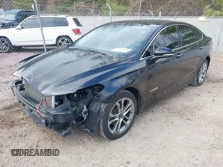 2019 Ford Fusion Hybrid Titanium with VIN 3FA6P0RU4KR144445, listed as a IAAI auction lot 42059840 with 90,617 mi miles. Bid and sale history available at carsss.com. Image 22.