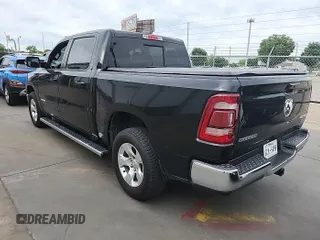 2022 Ram 1500 Big Horn z VIN 1C6RRFFG7NN179014, wystawiony jako IAAI lot #42526383 z przebiegiem 84 273 mil mil oraz . Historia ofert i sprzedaży dostępna na DreamBid. Obrazek 13.