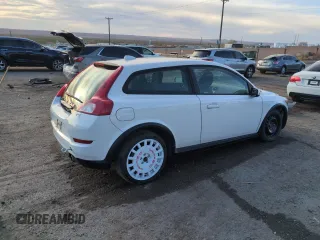 2013 Volvo C30 T5 with VIN YV1672MK2D2301788, listed as a Copart auction lot 49903675 with 74,268 mi miles and Salvage Title. Bid and sale history available at DreamBid. Image 3.