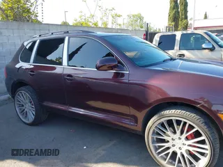 2006 Porsche Cayenne S with VIN WP1AB29P56LA62851, listed as a IAAI auction lot 41986415 with 197,783 mi miles. Bid and sale history available at carsss.com. Image 13.