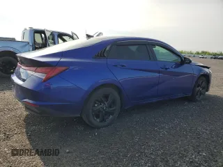 2021 Hyundai Elantra Blue z VIN KMHLM4AJ9MU004915, wystawiony jako Copart lot #58063455 z przebiegiem 158 971 mil mil oraz Czysty tytuł • Clean title. Historia ofert i sprzedaży dostępna na DreamBid. Obrazek 3.