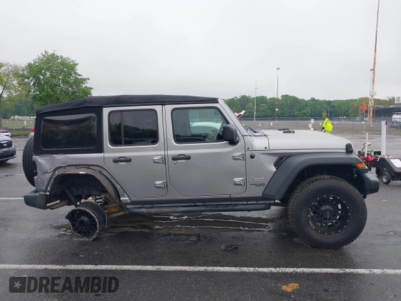 2018 Jeep Wrangler Unlimited Sport S с VIN 1C4HJXDN1JW145240, выставлен на аукционе IAAI как лот 42225470 с пробегом 31 398 миль миль и . История ставок и продаж доступна на DreamBid. Изображение 14.