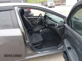 2020 Nissan Versa S z VIN 3N1CN8DV0LL883241, wystawiony jako IAAI lot #42186246 z przebiegiem 149 150 mil mil oraz . Historia ofert i sprzedaży dostępna na DreamBid. Obrazek 5.