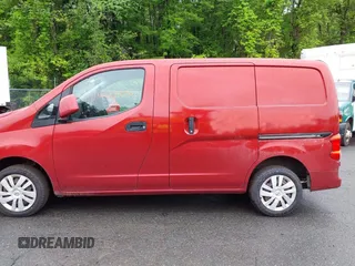 2019 Nissan NV200 S z VIN 3N6CM0KN5KK703192, wystawiony jako IAAI lot #42453452 z przebiegiem 137 745 mil mil oraz . Historia ofert i sprzedaży dostępna na DreamBid. Obrazek 14.