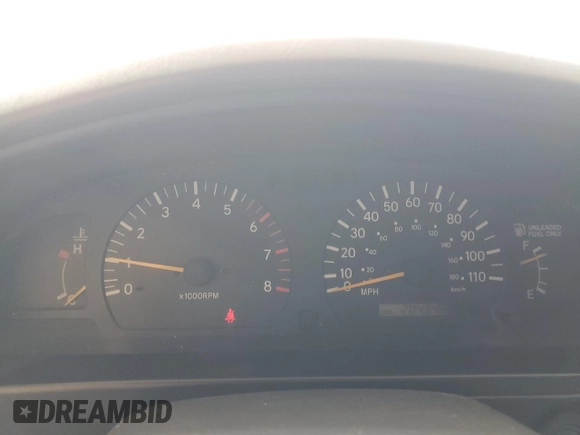 2000 Toyota Tacoma with VIN 4TAWN72N0YZ589681, listed as a Copart auction lot 55219145 with 204,946 mi miles and Salvage title. Bid and sale history available at DreamBid. Image 9.