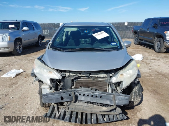 2015 Nissan Note S Plus z VIN 3N1CE2CP2FL402023, wystawiony jako IAAI lot #41461979 z przebiegiem 165 437 mil mil oraz . Historia ofert i sprzedaży dostępna na DreamBid. Obrazek 12.