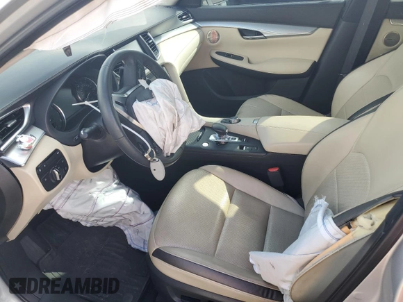 2019 Infiniti QX50 LUXE with VIN 3PCAJ5M15KF108197, listed as a Copart auction lot 68457122 with 31,942 mi miles. Bid and sale history available at carsss.com. Image 7.