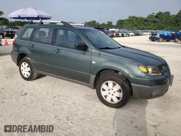 2004 Mitsubishi Outlander LS with VIN JA4LX31F54U049765, listed as a Copart auction lot 62441514 with 211,231 mi miles and Salvage Title. Bid and sale history available at carsss.com. Image 4.
