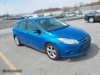2013 Ford Focus SE with VIN 1FADP3K23DL352304, listed as a IAAI auction lot 41999944 with 106,559 mi miles. Bid and sale history available at carsss.com. Image 1.