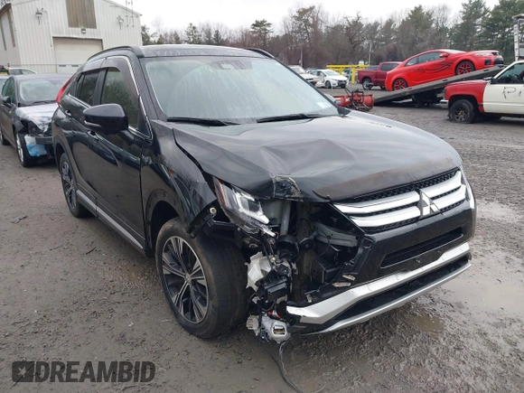 2018 Mitsubishi Eclipse Cross SE z VIN JA4AT5AA3JZ050947, wystawiony jako IAAI lot #41837556 z przebiegiem 42 698 mil mil oraz . Historia ofert i sprzedaży dostępna na DreamBid. Obrazek 6.