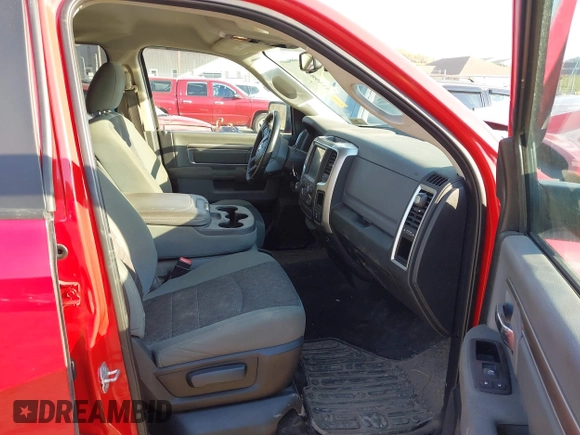 2015 Ram 1500 Big Horn z VIN 1C6RR7LT1FS719886, wystawiony jako IAAI lot #41898418 z przebiegiem 145 064 mil mil oraz . Historia ofert i sprzedaży dostępna na DreamBid. Obrazek 5.