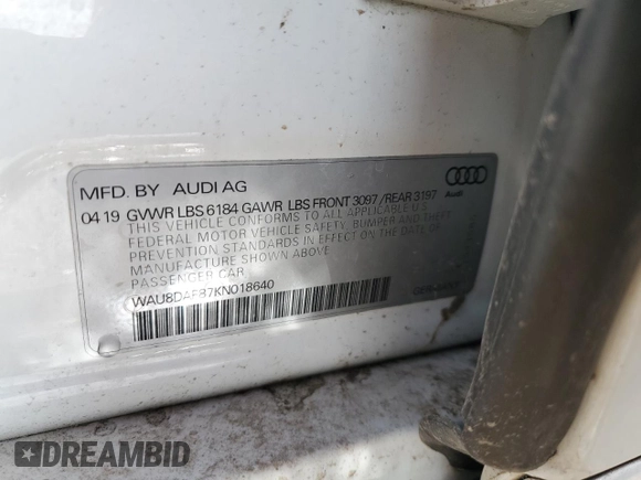 2019 Audi A8 z VIN WAU8DAF87KN018640, wystawiony jako Copart lot #54318975 z przebiegiem Nie podano mil oraz Szkoda całkowita • Salvage title. Historia ofert i sprzedaży dostępna na DreamBid. Obrazek 12.