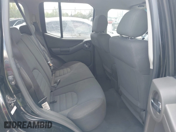 2007 Nissan Xterra SE with VIN 5N1AN08W17C532019, listed as a IAAI auction lot 42112800 with 125,472 mi miles. Bid and sale history available at carsss.com. Image 8.