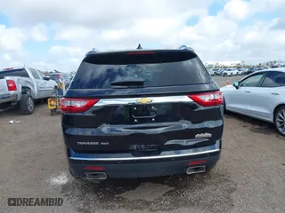 2018 Chevrolet Traverse High Country with VIN 1GNEVKKW2JJ160467, listed as a IAAI auction lot 41913225 with 50,180 mi miles. Bid and sale history available at carsss.com. Image 17.