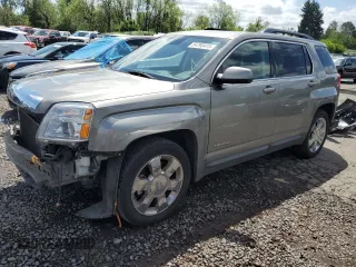 2012 GMC Terrain SLT-1 z VIN 2GKFLVE51C6237728, wystawiony jako Copart lot #54793415 z przebiegiem 136 055 mil mil oraz Szkoda całkowita • Salvage title. Historia ofert i sprzedaży dostępna na DreamBid. Obrazek 1.