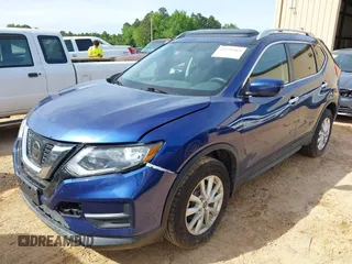 2017 Nissan Rogue SV z VIN 5N1AT2MV0HC841769, wystawiony jako IAAI lot #42295364 z przebiegiem 64 541 mil mil oraz . Historia ofert i sprzedaży dostępna na DreamBid. Obrazek 17.