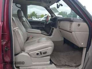 2004 Cadillac Escalade EXT z VIN 3GYEK62N64G127746, wystawiony jako IAAI lot #42135228 z przebiegiem 212 518 mil mil oraz . Historia ofert i sprzedaży dostępna na DreamBid. Obrazek 5.