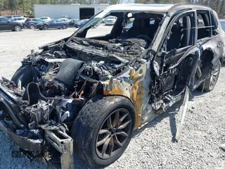 2020 BMW X5 sDrive40i with VIN 5UXCR4C08L9C07579, listed as a IAAI auction lot 41871208 with Not Provided miles and . Bid and sale history available at DreamBid. Image 16.