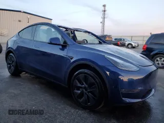 2025 Tesla Model Y Long Range with VIN 7SAYGDEDXSF232808, listed as a Copart auction lot 85647524 with 183 mi miles and Salvage Title. Bid and sale history available at DreamBid. Image 4.
