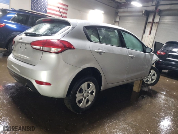 2017 Kia Forte5 LX with VIN KNAFK5A8XH5697288, listed as a Copart auction lot 44961665 with NaN miles and Salvage Title. Bid and sale history available at carsss.com. Image 3.