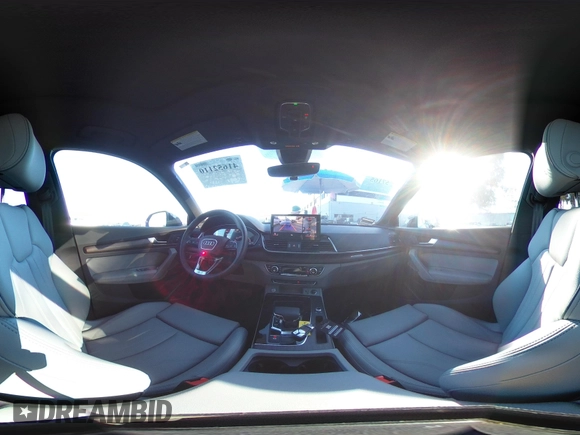 2024 Audi Q5 S line Premium Plus с VIN WA1E2AFY3R2095166, выставлен на аукционе IAAI как лот 41652110 с пробегом 531 миль миль и . История ставок и продаж доступна на DreamBid. Изображение 18.