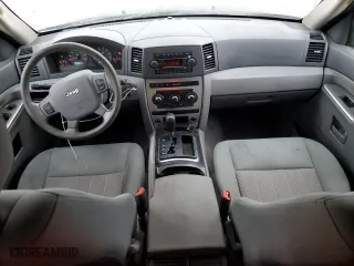 2005 Jeep Grand Cherokee Laredo with VIN 1J4HS48N05C505136, listed as a Copart auction lot 80583084 with 326,881 mi miles and Salvage Title. Bid and sale history available at carsss.com. Image 8.