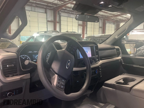 2021 Ford F-150 XL с VIN 1FTEW1CP9MFC76621, выставлен на аукционе IAAI как лот 42785458 с пробегом 25 280 миль миль и . История ставок и продаж доступна на DreamBid. Изображение 14.