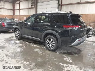 2024 Nissan Pathfinder SL with VIN 5N1DR3CCXRC307679, listed as a IAAI auction lot 41542973 with 2,170 mi miles. Bid and sale history available at carsss.com. Image 3.