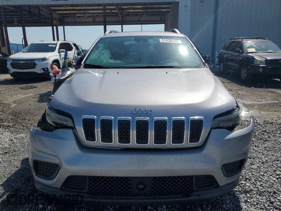 2021 Jeep Cherokee Latitude with VIN 1C4PJLCB8MD156182, listed as a Copart auction lot 51438455 with 69,987 mi miles and Non Repairable. Bid and sale history available at carsss.com. Image 5.