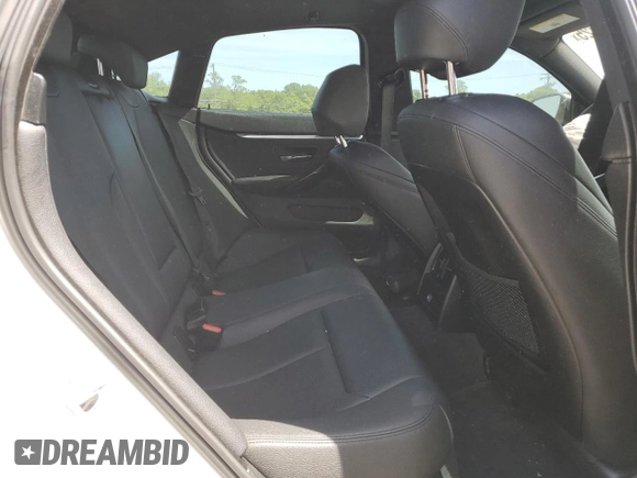 2019 BMW 4 Series 430i xDrive with VIN WBA4J3C53KBL08260, listed as a Copart auction lot 57282725 with 62,640 mi miles and Salvage title. Bid and sale history available at DreamBid. Image 10.