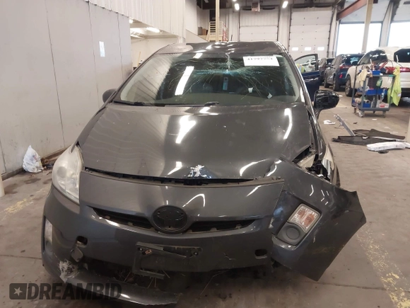 2010 Toyota Prius II with VIN JTDKN3DU9A1100053, listed as a IAAI auction lot 41797754 with 181,190 mi miles. Bid and sale history available at carsss.com. Image 13.