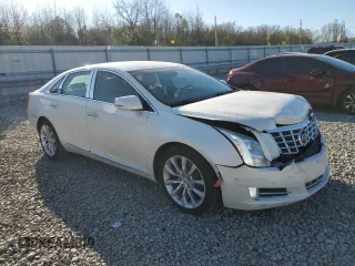 2015 Cadillac XTS Luxury z VIN 2G61M5S39F9156276, wystawiony jako Copart lot #49978215 z przebiegiem 76 953 mil mil oraz Szkoda całkowita • Salvage title. Historia ofert i sprzedaży dostępna na DreamBid. Obrazek 4.