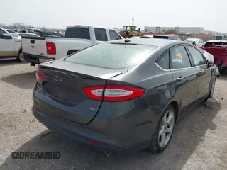 2015 Ford Fusion SE with VIN 3FA6P0H7XFR233678, listed as a IAAI auction lot 41743085 with 1 mi miles. Bid and sale history available at carsss.com. Image 4.