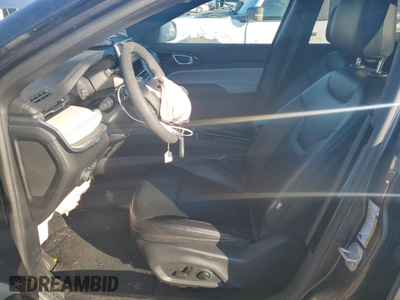 2024 Jeep Compass Limited z VIN 3C4NJDCN7RT590196, wystawiony jako Copart lot #51952935 z przebiegiem 18 926 mil mil oraz Czysty tytuł • Clean title. Historia ofert i sprzedaży dostępna na DreamBid. Obrazek 7.