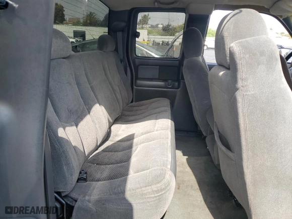 2003 Chevrolet Silverado 1500 LS with VIN 2GCEC19V031238778, listed as a Copart auction lot 50943325 with 0 mi miles and Salvage Title. Bid and sale history available at carsss.com. Image 10.