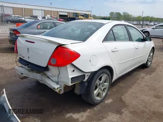2008 Pontiac G6 with VIN 1G2ZG57B984161415, listed as a IAAI auction lot 42018240 with 170,047 mi miles and . Bid and sale history available at DreamBid. Image 4.