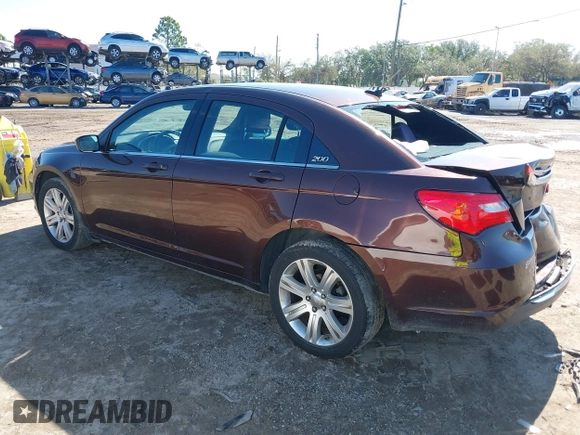 2013 Chrysler 200 Touring with VIN 1C3CCBBB9DN550812, listed as a IAAI auction lot 41677254 with 172,873 mi miles and . Bid and sale history available at carsss.com. Image 3.
