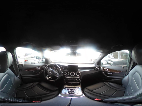 2019 Mercedes-Benz GLC 300 with VIN WDC0G4JB4KV129605, listed as a IAAI auction lot 42207132 with 39,743 mi miles and . Bid and sale history available at DreamBid. Image 18.