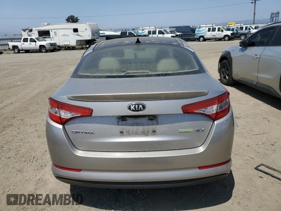 2013 Kia Optima EX z VIN KNAGM4AD2D5039495, wystawiony jako Copart lot #59631305 z przebiegiem Nie podano mil oraz Szkoda całkowita • Salvage title. Historia ofert i sprzedaży dostępna na DreamBid. Obrazek 6.