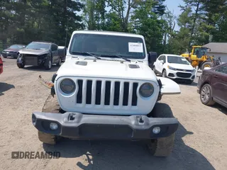 2018 Jeep Wrangler Unlimited Sport S with VIN 1C4HJXDGXJW146873, listed as a IAAI auction lot 42404813 with 73,929 mi miles and . Bid and sale history available at DreamBid. Image 13.